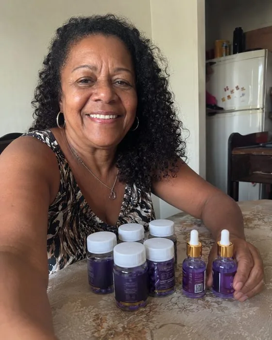 Cliente que recebeu o Derma+ Plus em casa